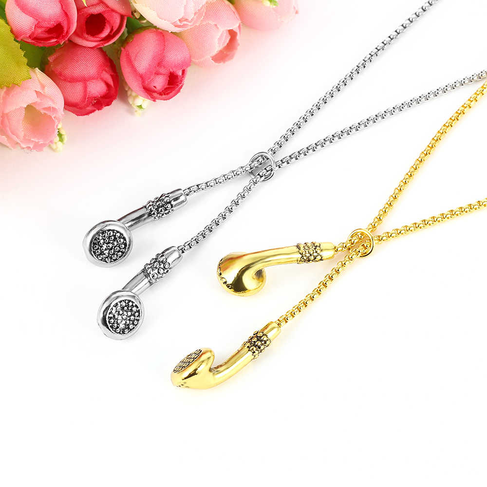 Collar de metal con forma de a - Women'S Accessories Clothing reseña y precio